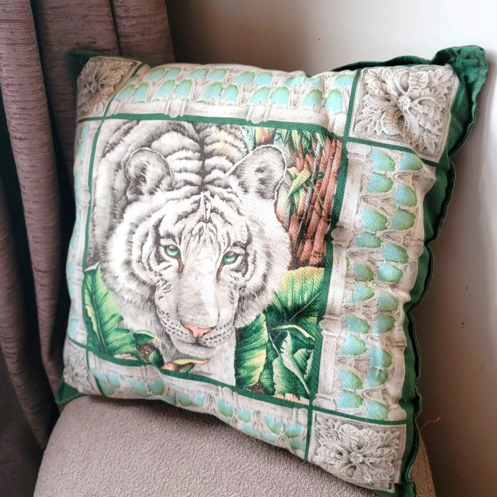 Vintange  White Tiger Decorative Throw Pillow With Tropical Design & Intricate B